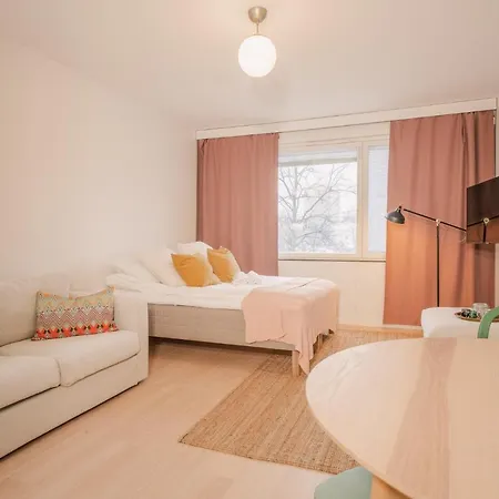 Apartment Fresh Studio With Balcony In Central